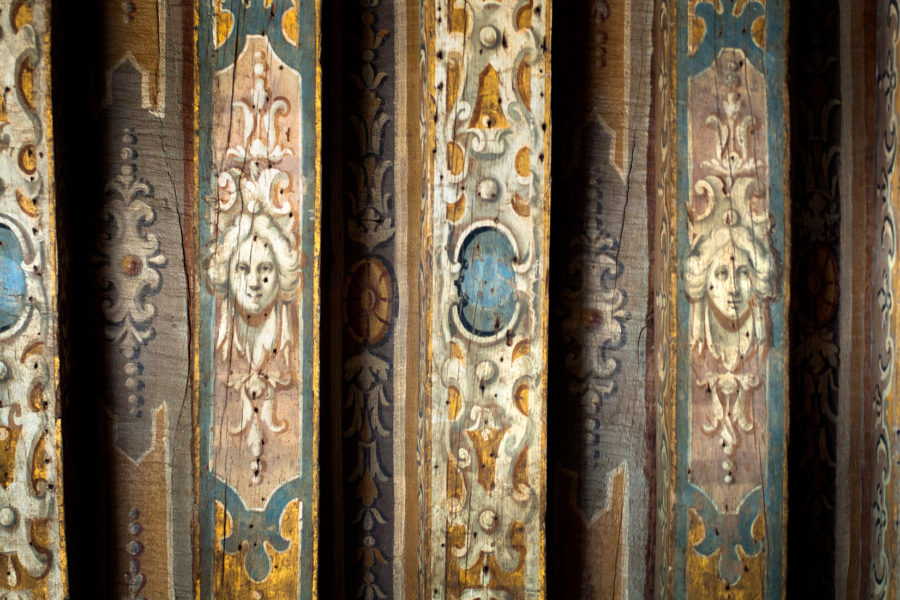 Plafond peint à l'intérieur de l'Hôtel de Marle