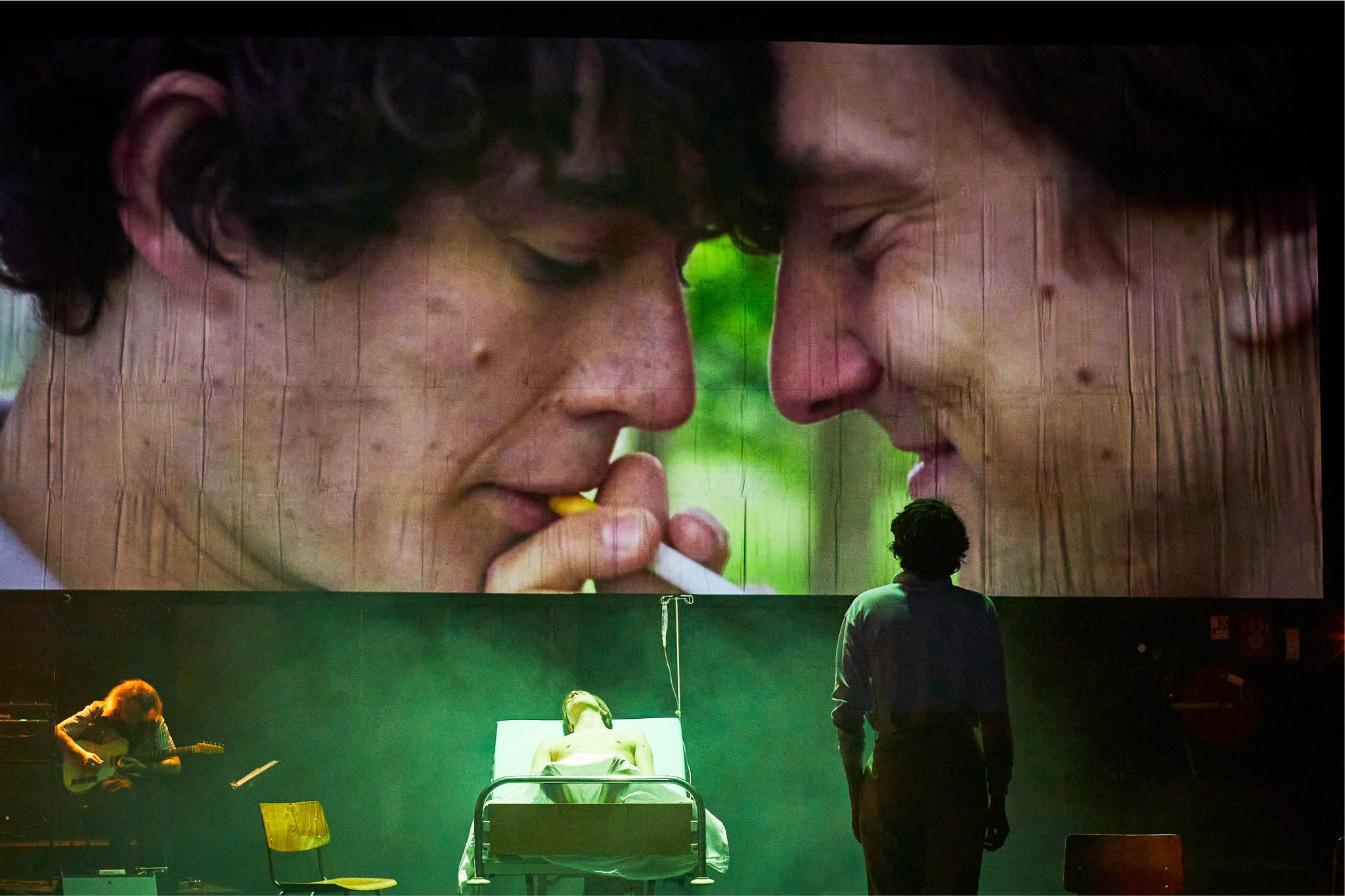N'essuie Jamais De Larmes Sans Gants Theatre N’essuie jamais de larmes sans gants - Jonas Gardell / Collectif 18.3