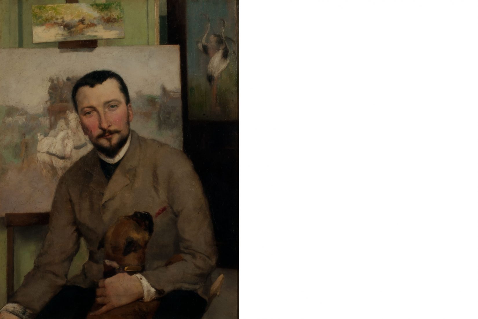 Peinture de Julia Beck représentant Georg Arsenius assis dans son atelier et caressant un chien, avec derrière lui une peinture sur un chevalet.