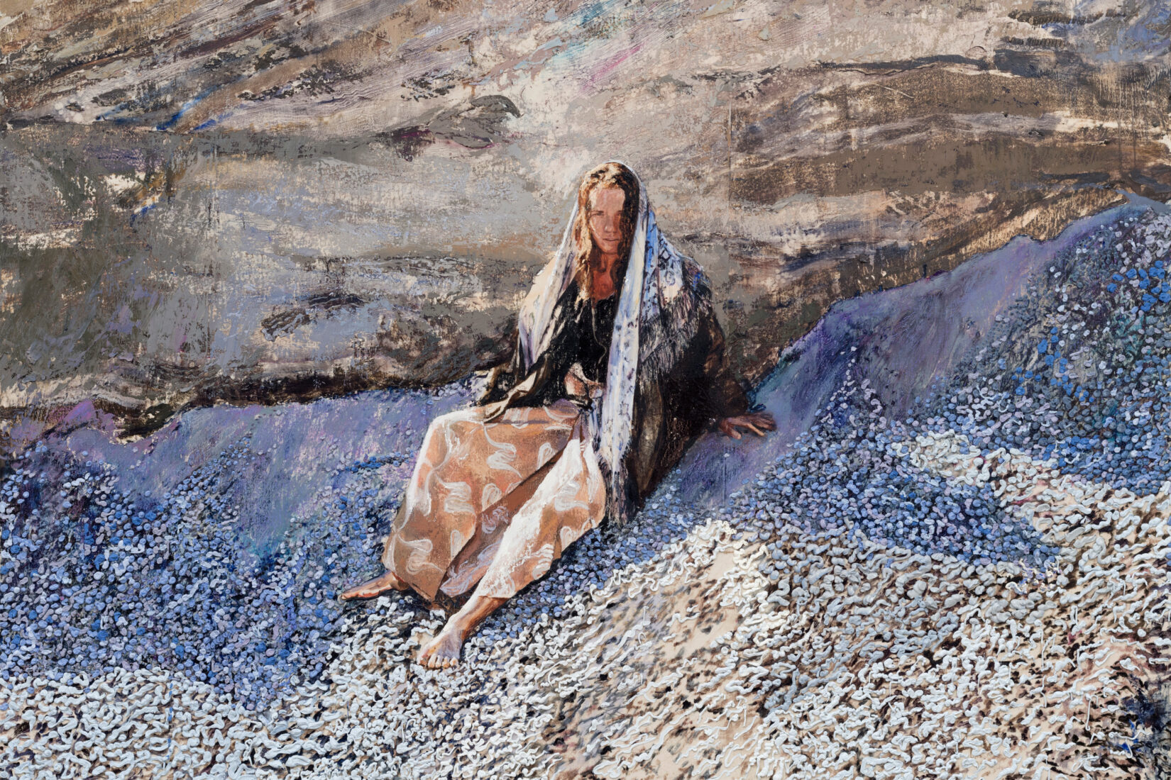 Painting representing a woman in used garments sitting on a wall of shells, looking the observer in the eye.